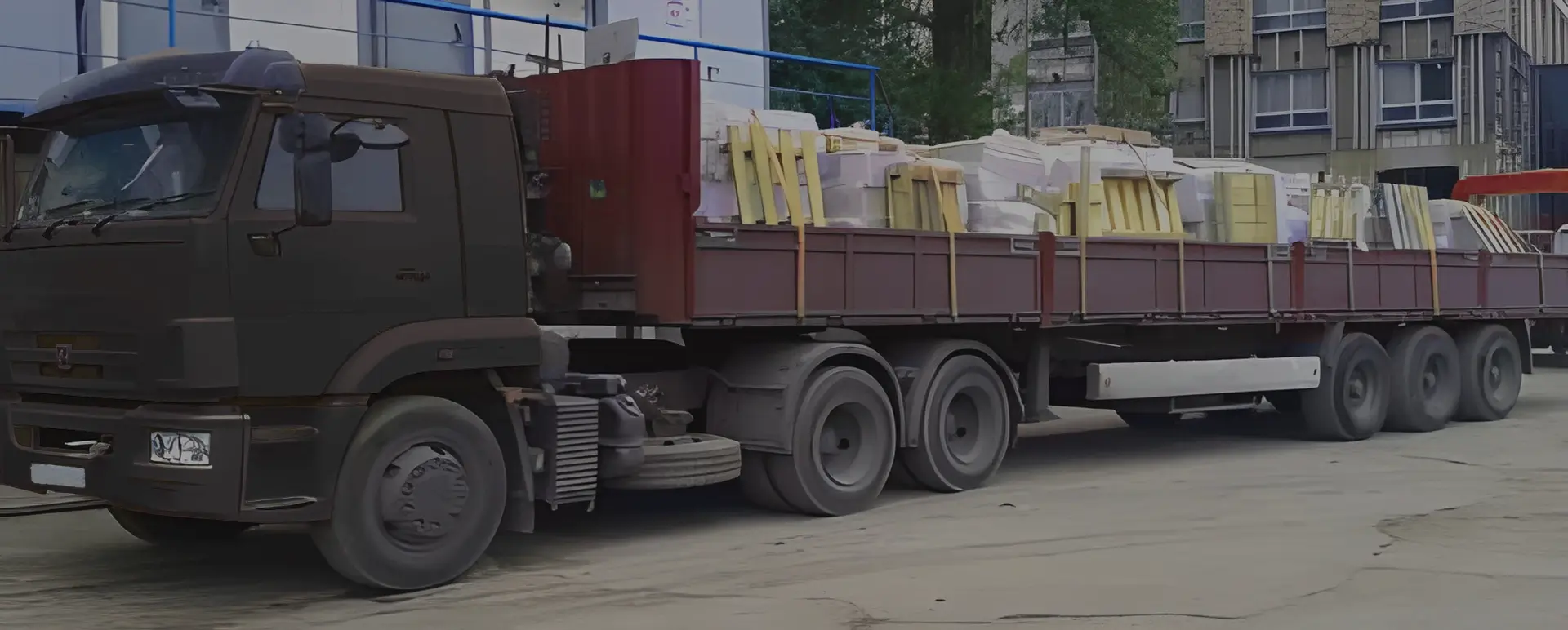 Заказать грузоперевозку бортовой машиной стройматериалов по России из Каменномостского с гибкой системой оплаты
